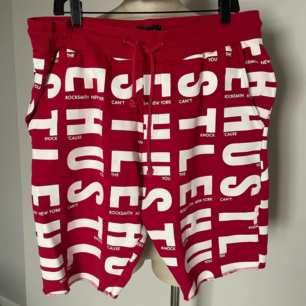 Rocksmith red Hustle words all over french terry shorts size L